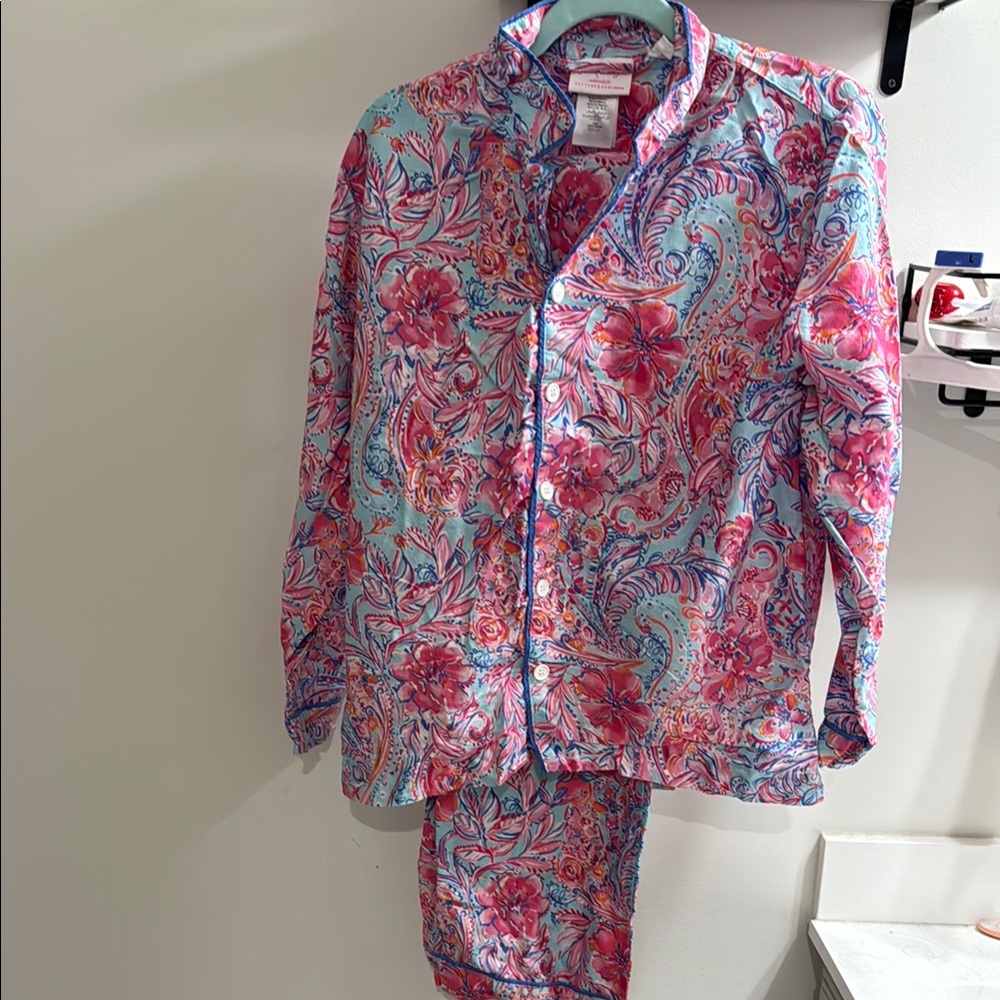 Lilly Pulitzer x PB teen pajama set